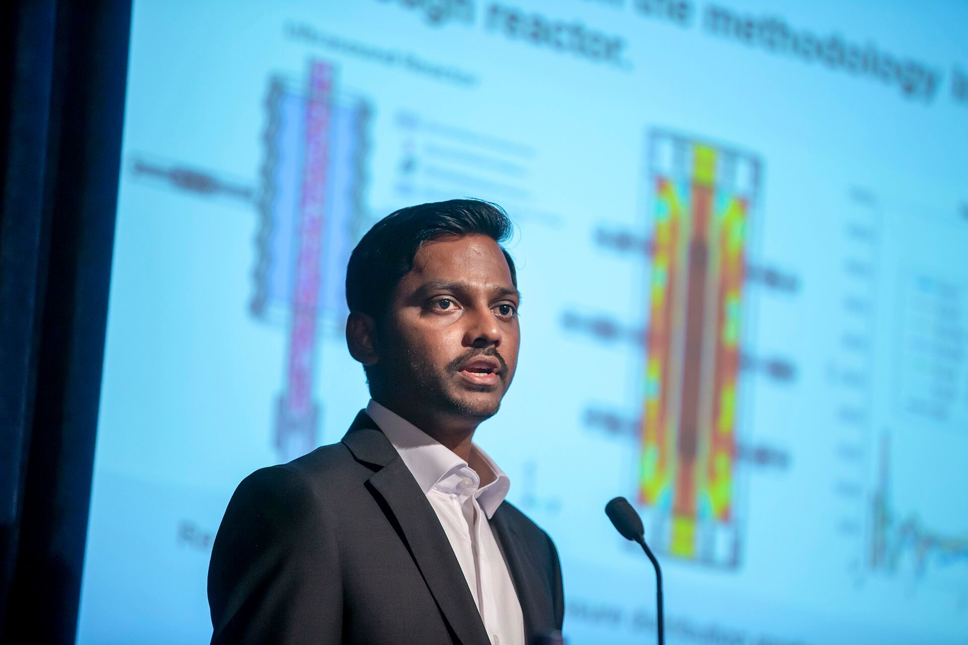 Energy efficient fiber development by ultrasound control cavitation